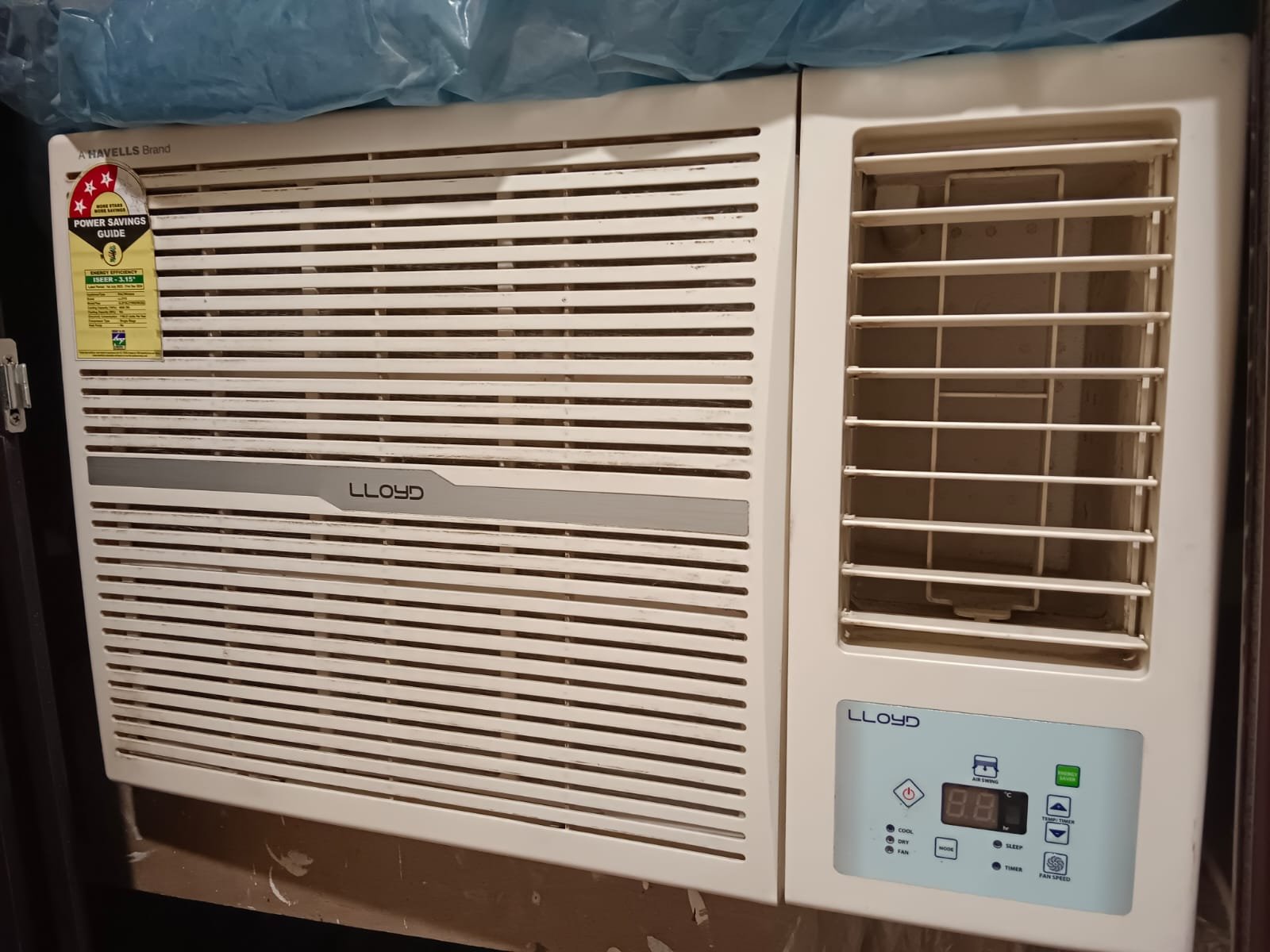 Lloyd Window AC Scrap